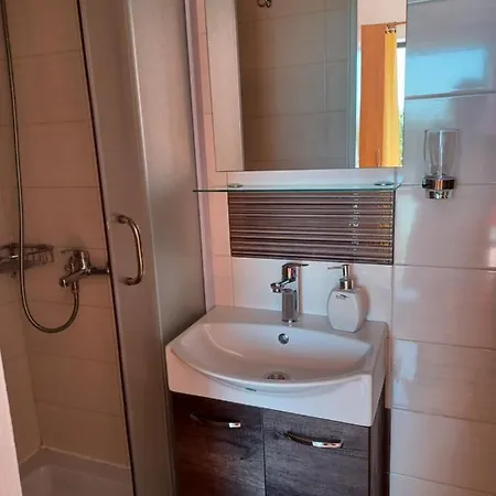Apartman Ivic Paka Rab