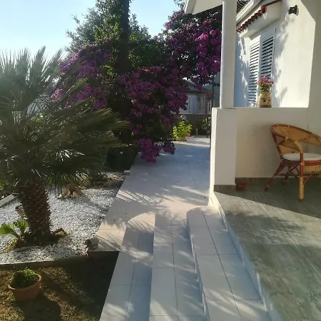 Apartman Ivic Paka Rab