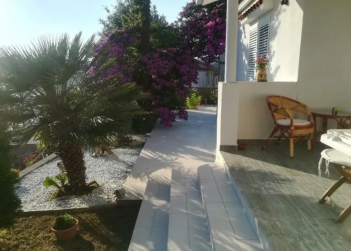 Appartamento Ivic Paka Rab